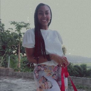 Meet your Posher, Natasha